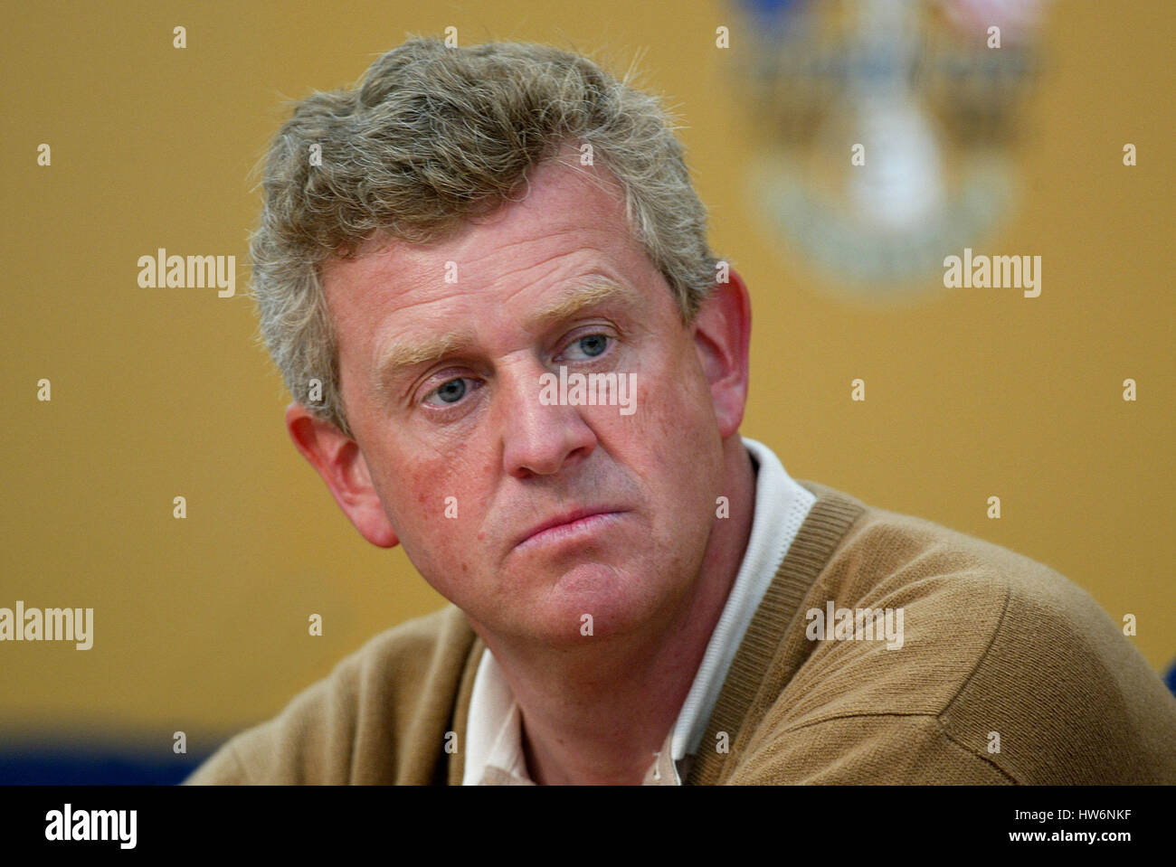 COLIN MONTGOMERIE RYDER CUP 02 Glockenturm BELFRY SUTTON COLDFIELD BIRMINGHAM ENGLAND 26. September 2002 Stockfoto