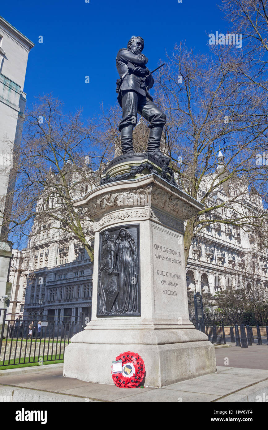 London, Victoria Embankment Gardens die Statue von General Charles G Gordon, "Gordon von Khartum" Stockfoto