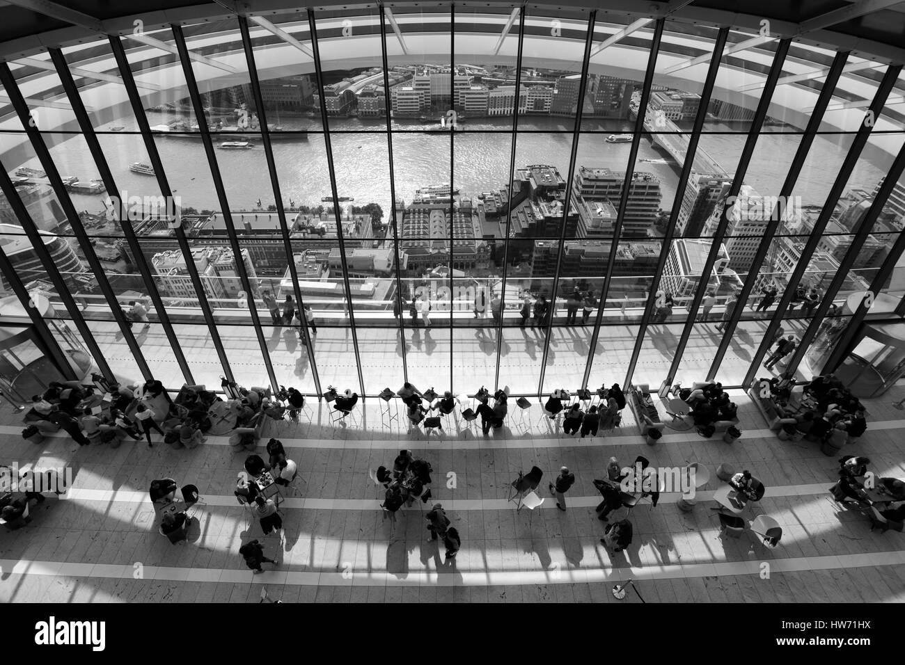 Die Sky Garden in das Walkie-Talkie Gebäude, 20 Fenchurch Street, London City, England, UK Stockfoto