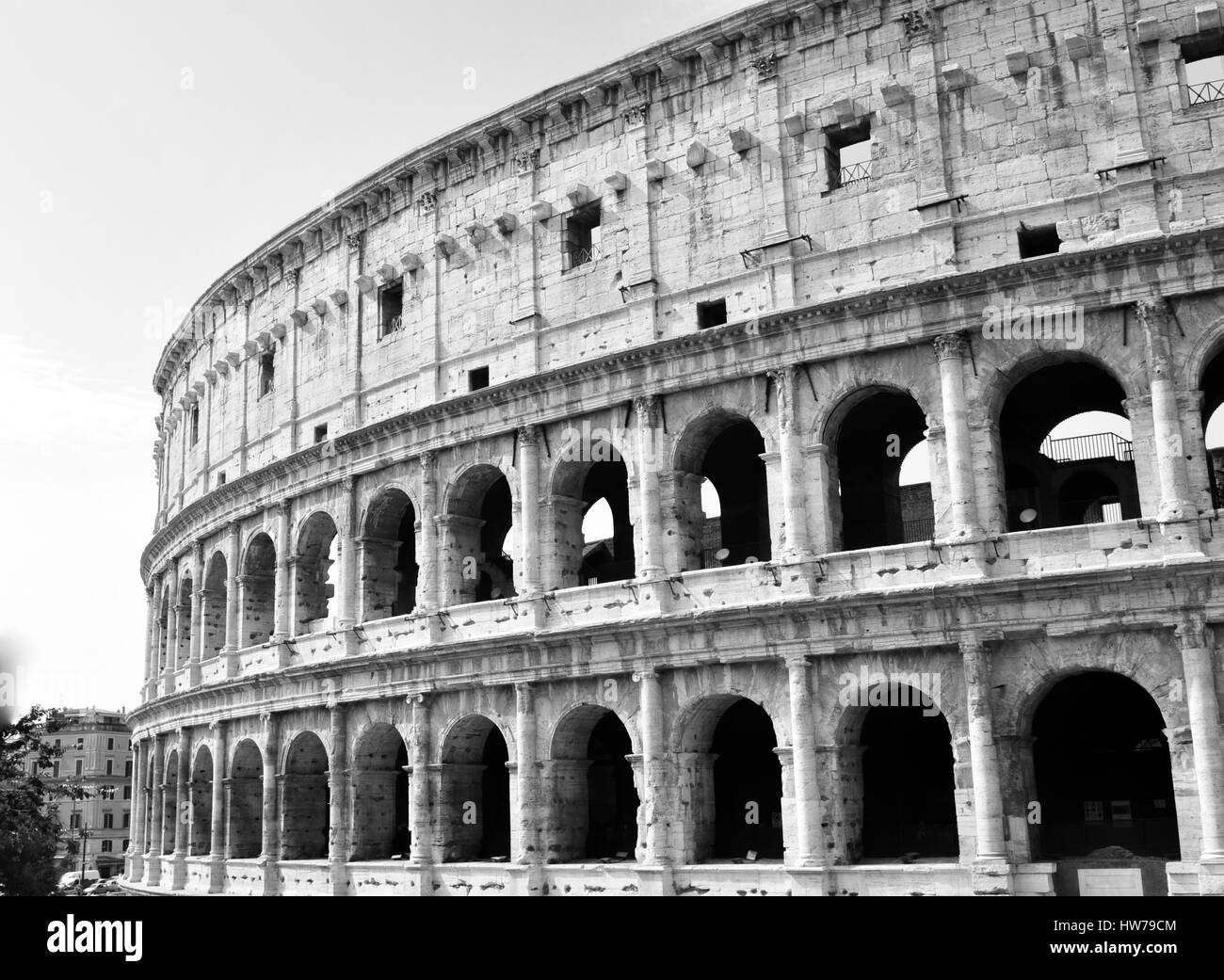 Architekturdetail des Kolosseums in Rom, Italien Stockfoto