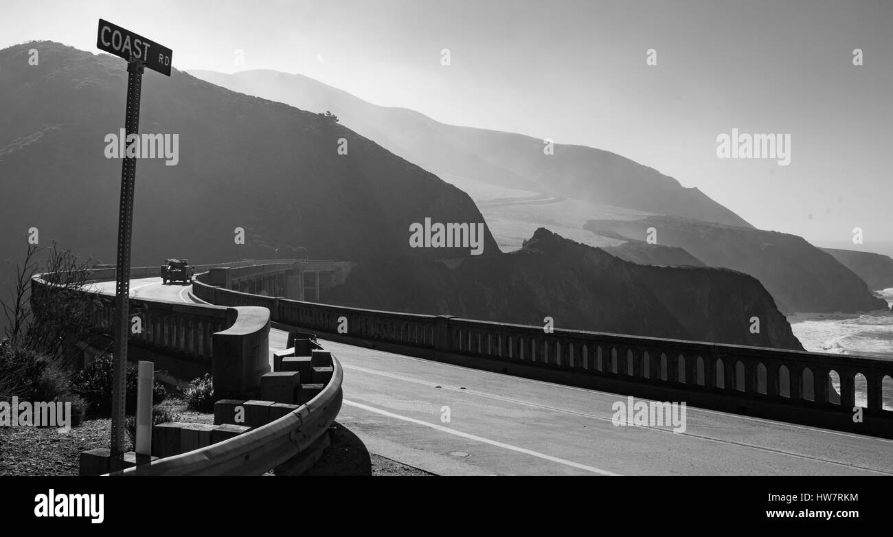 Die bixby Bridge in Big Sur an der kalifornischen Westküste von Amerika Stockfoto