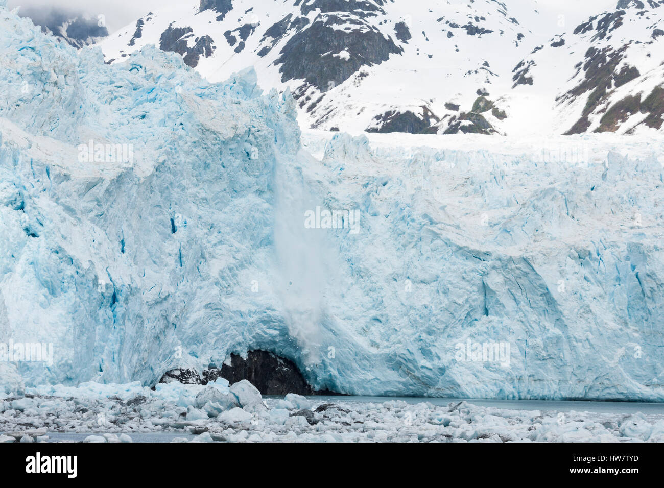 Aialik Gletscher Kalben, Kenai-Fjords-Nationalpark, Alaska. Stockfoto