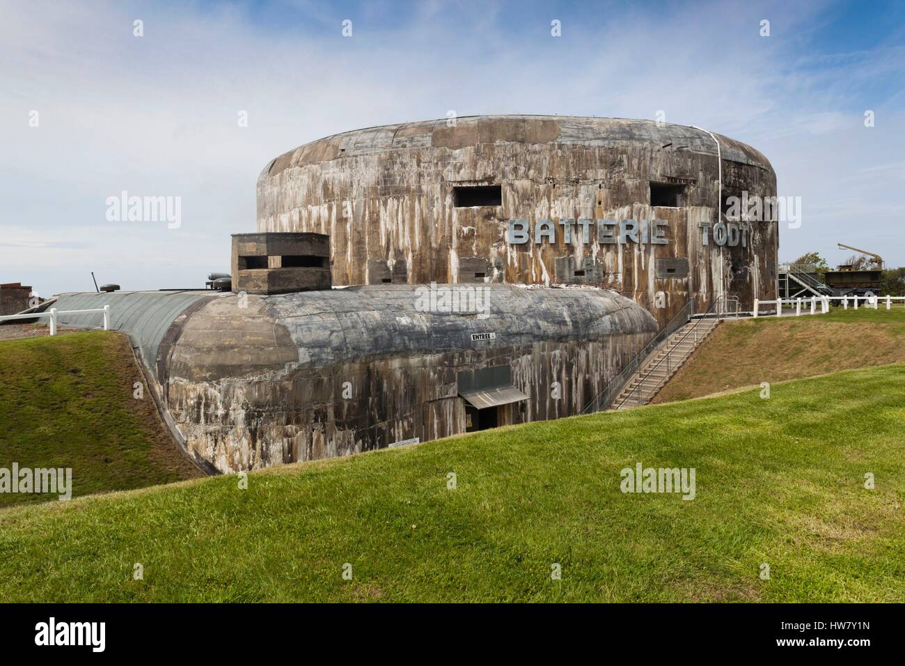 Frankreich, Pas de Calais, Côte d - Opale, Audinghen, Cap Gris Nez Cape, Musée du Mur de Atlantique, Batterie Todt, Weltkrieg zwei deutschen Bunker Museum, außen Stockfoto