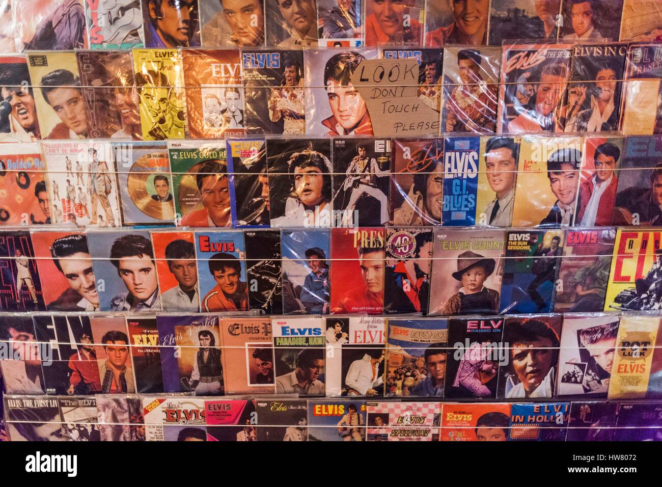 Australien, Western Australia, The Southwest, Boyup Brook, Harvey Dicksons Country Music Centre, Elvis Presley Zimmer Plattensammlung Stockfoto