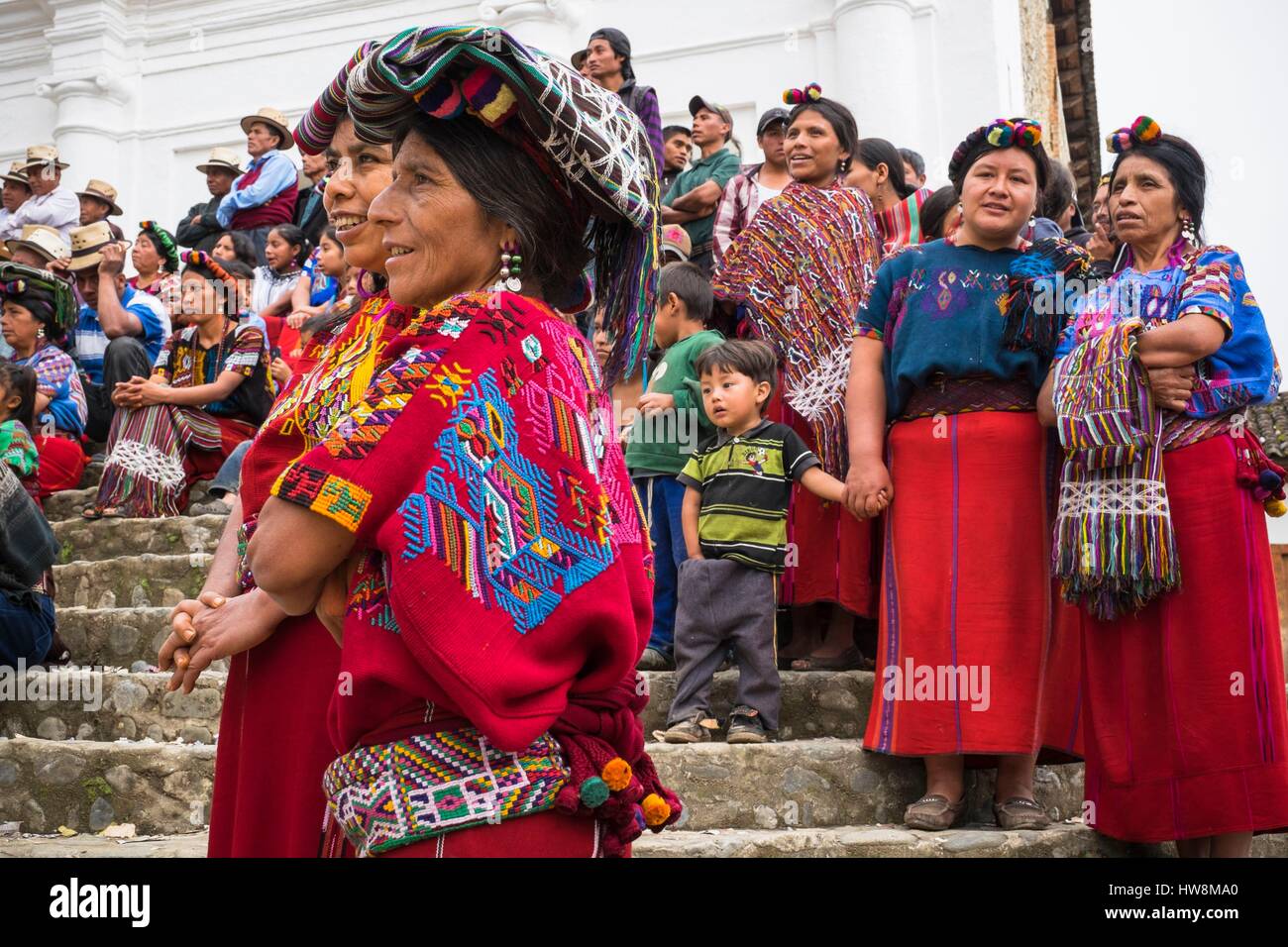 Guatemala, Quiche Abteilung Nebaj, Ixil Maya-Dorf, eingebettet in die Sierra de Los Cuchumatanes, Festival-Tag Stockfoto