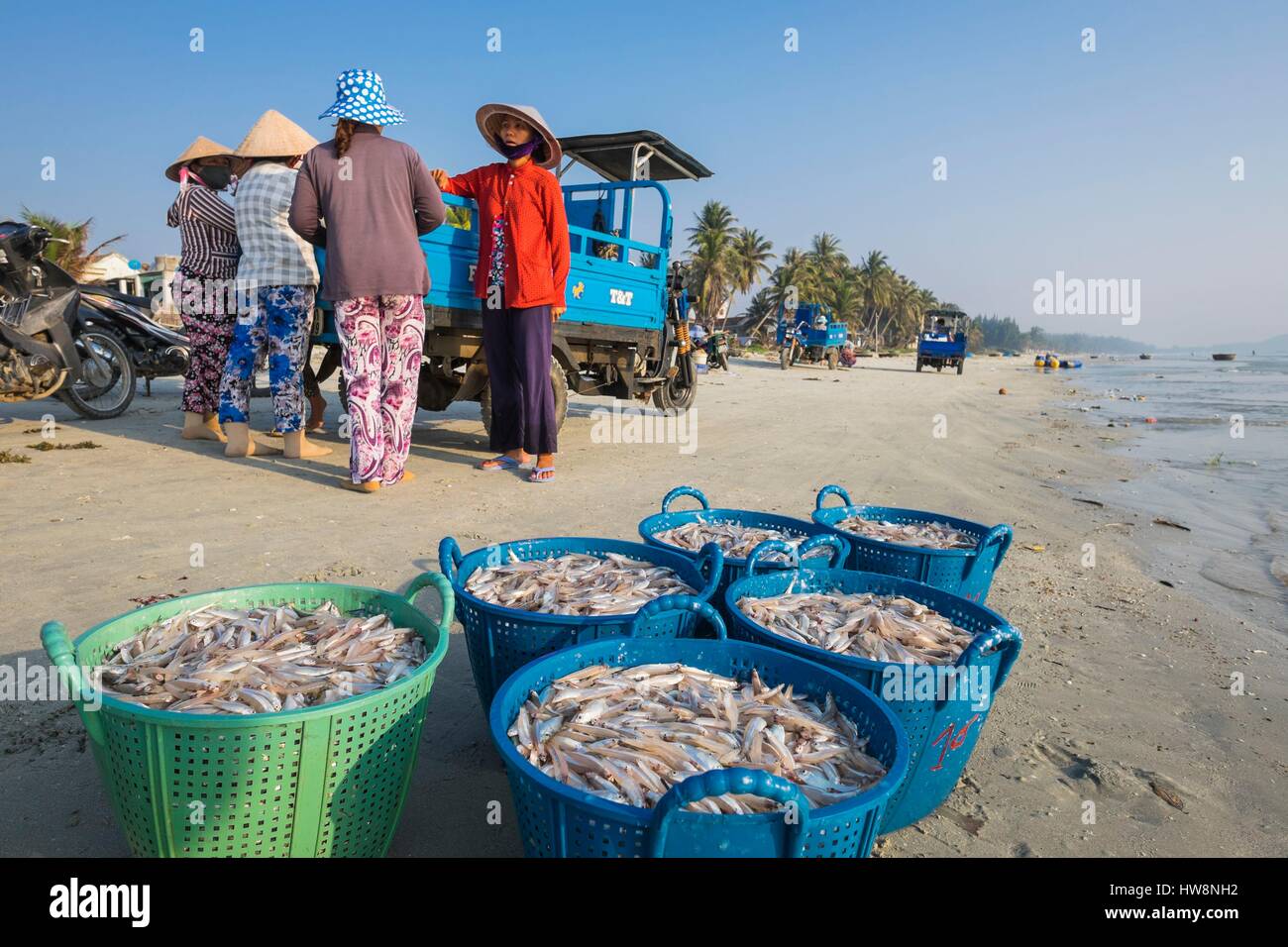 Vietnam, South Central Coast Region, Umgebung von Nha Trang, Doc Let Dorf Rückkehr vom Fischen Stockfoto