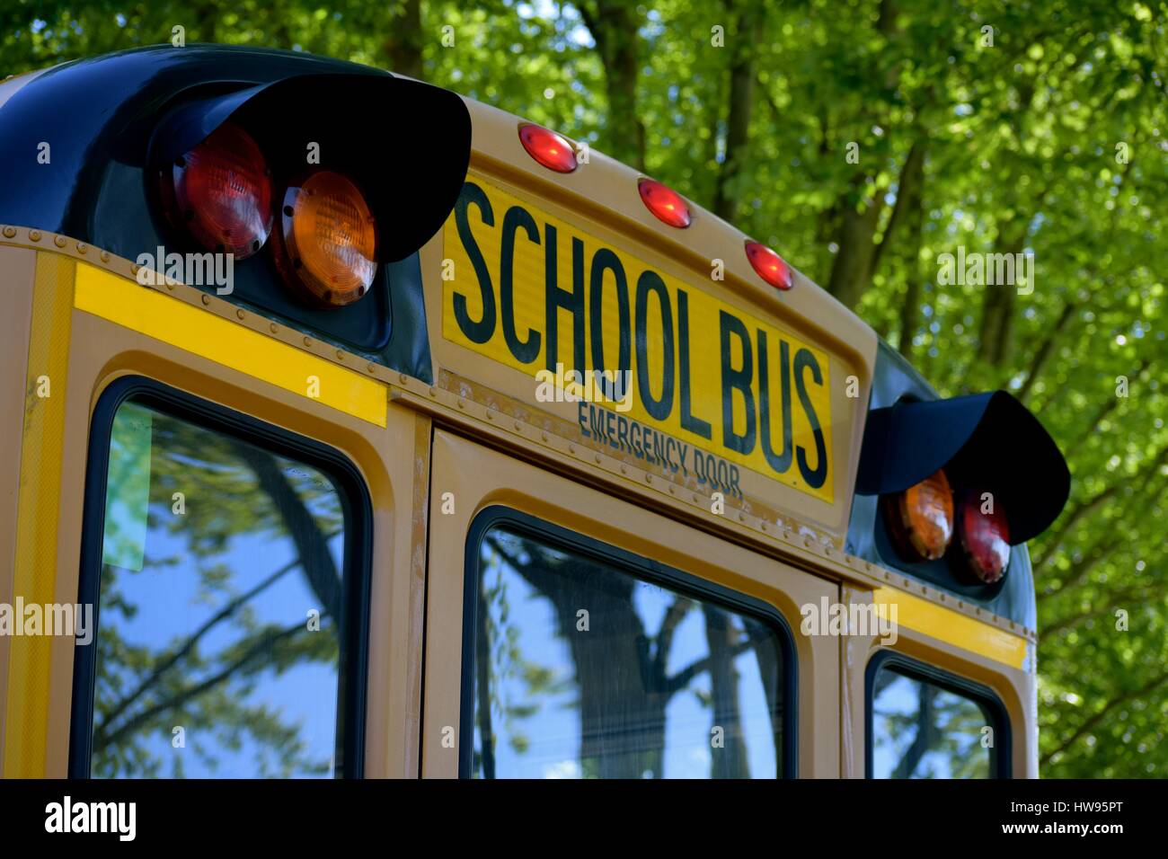 Schulbus / gelb Schulbus für den Transport von Kindern und von der Schule. Stockfoto