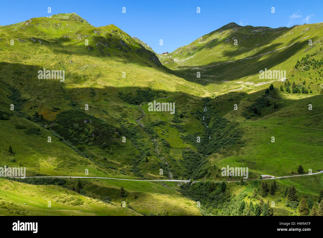 Super Blick auf die Berge in den österreichischen Alpen. Zillertaler Höhenstraße. Österreich, Tirol, Zillertaler Hoehenstrasse Stockfoto