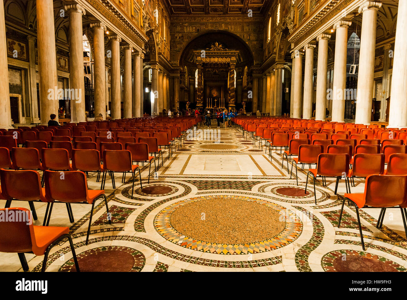 Kirchenschiff. Basilica di Santa Maria Maggiore - Basilika von Saint Mary Major- oder Kirche Santa Maria Maggiore. Rom, Lazio, Italien, Europa. Stockfoto