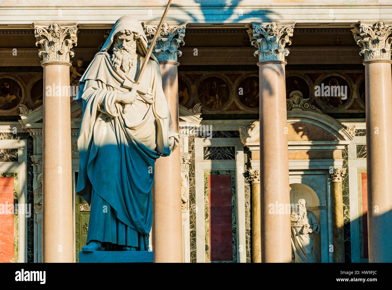 Vor der Basilika Sankt Paul vor den Mauern. Rom, Lazio, Italien, Europa Stockfoto