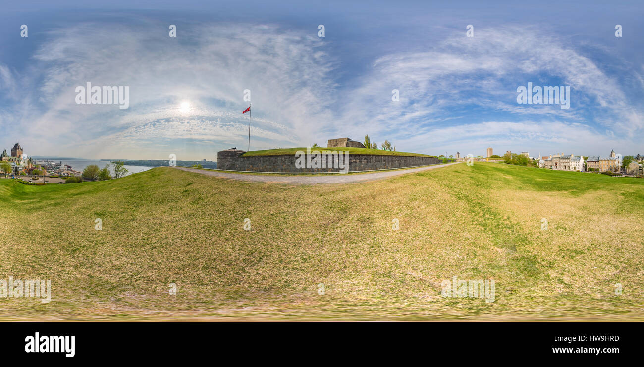 nahtlose 360-Grad-Panorama mit Blick auf Quebec City und den St.-Lorenz-Strom aus der Ebenen von Abraham nur außerhalb der Mauern der Zitadelle Stockfoto