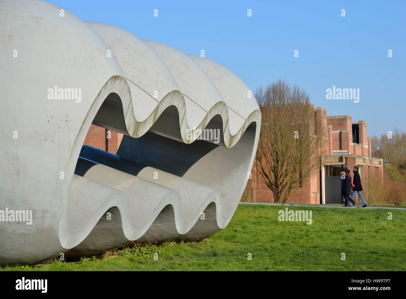 Frankreich, Nord, Villeneuve d ' Ascq, LAM oder Lille Metropole Museum of Modern Art, zeitgenössische Kunst und Art brut, Richard Deacon Skulptur mit dem Titel zwischen Fiktion und Tatsache Stockfoto