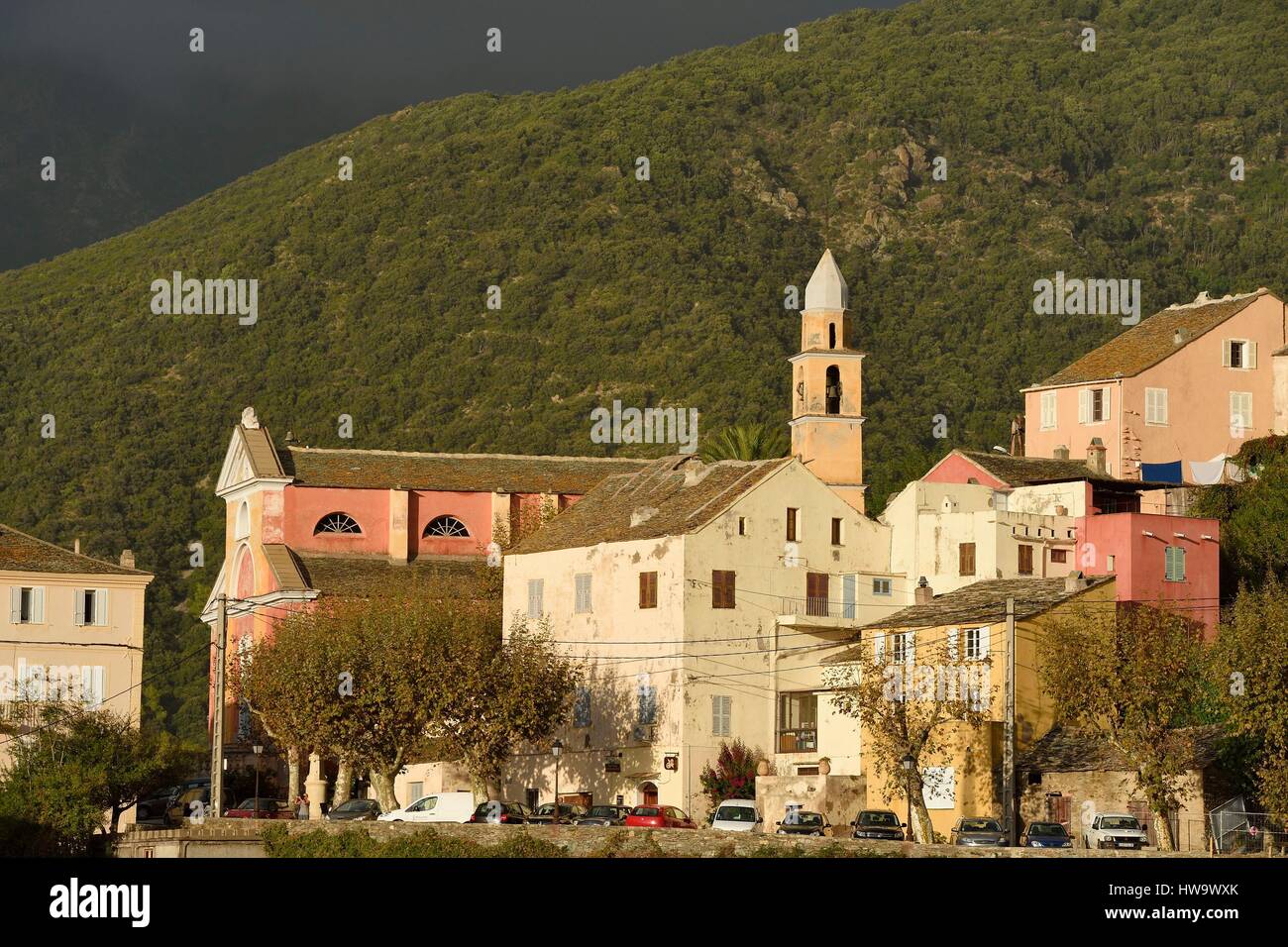 Frankreich, Haute Corse, Cap Corse, Nonza, Ste Julie Kirche stammt aus dem 16. Jahrhundert Stockfoto