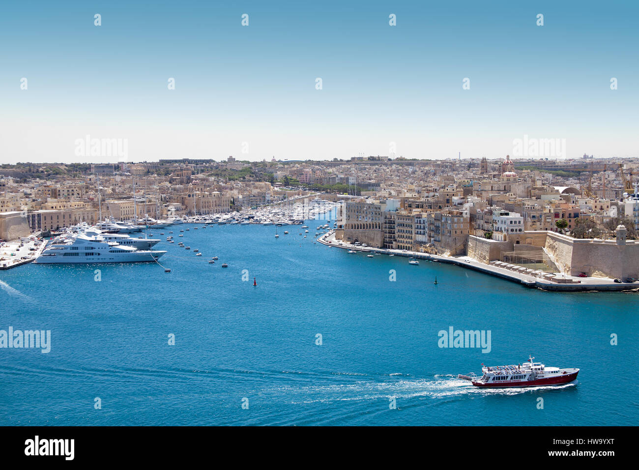 malta yacht hafen