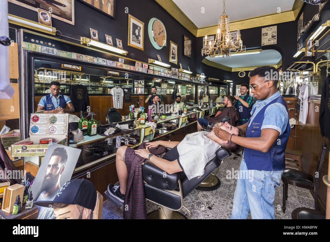 Portugal, Lissabon, Viertel Baixa, Barbershop Oliveira Straße Dom Antao de Almada Stockfoto