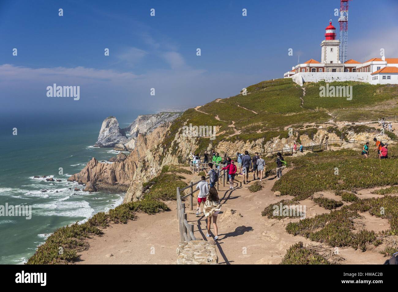 Portugal, Lisboa e Setubal Provinz, Region Lissabon, Sintra, Naturpark Sintra-Cascais, Cabo da Roca, der westlichste Punkt Europas, Leuchtturm Stockfoto