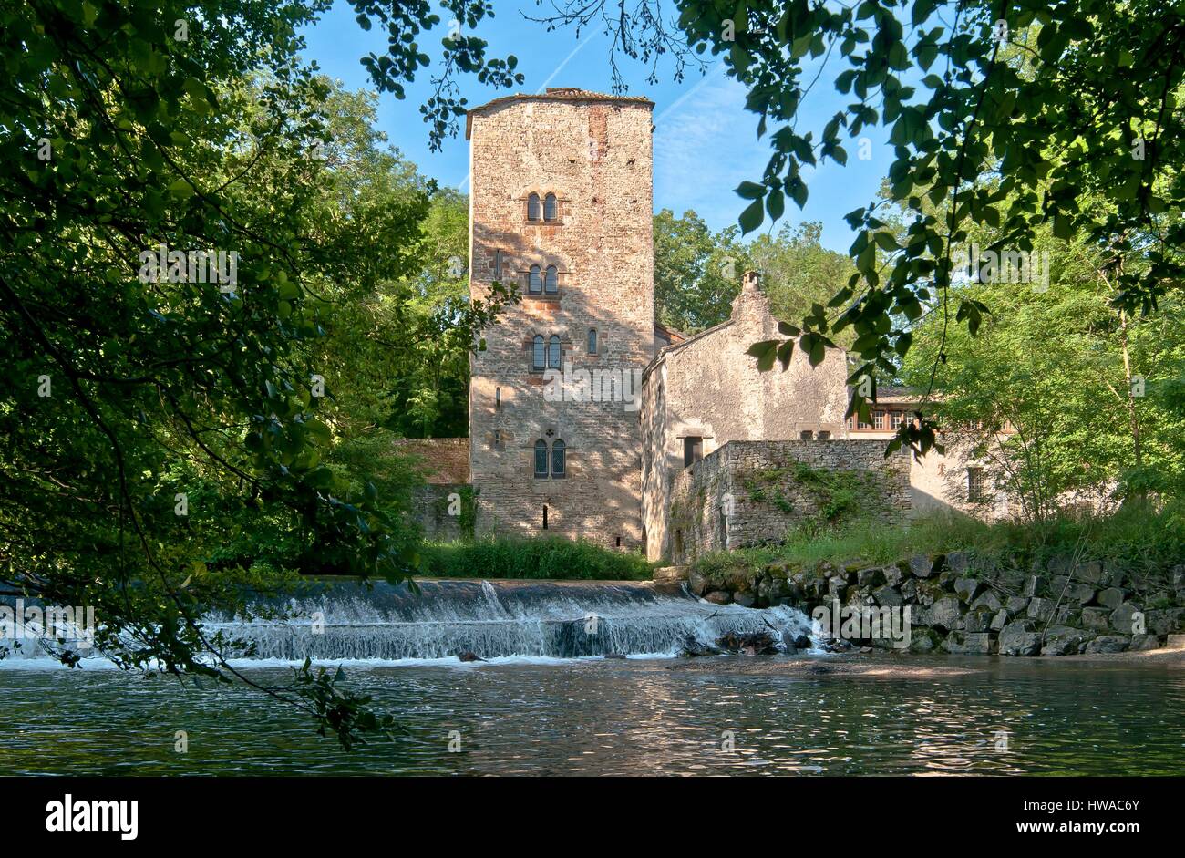 Frankreich, Tarn, Cordes Sur Ciel, Mühle-Haus La Tour 16. Jahrhundert, Das die Stadt am Ufer des Cérou Stockfoto