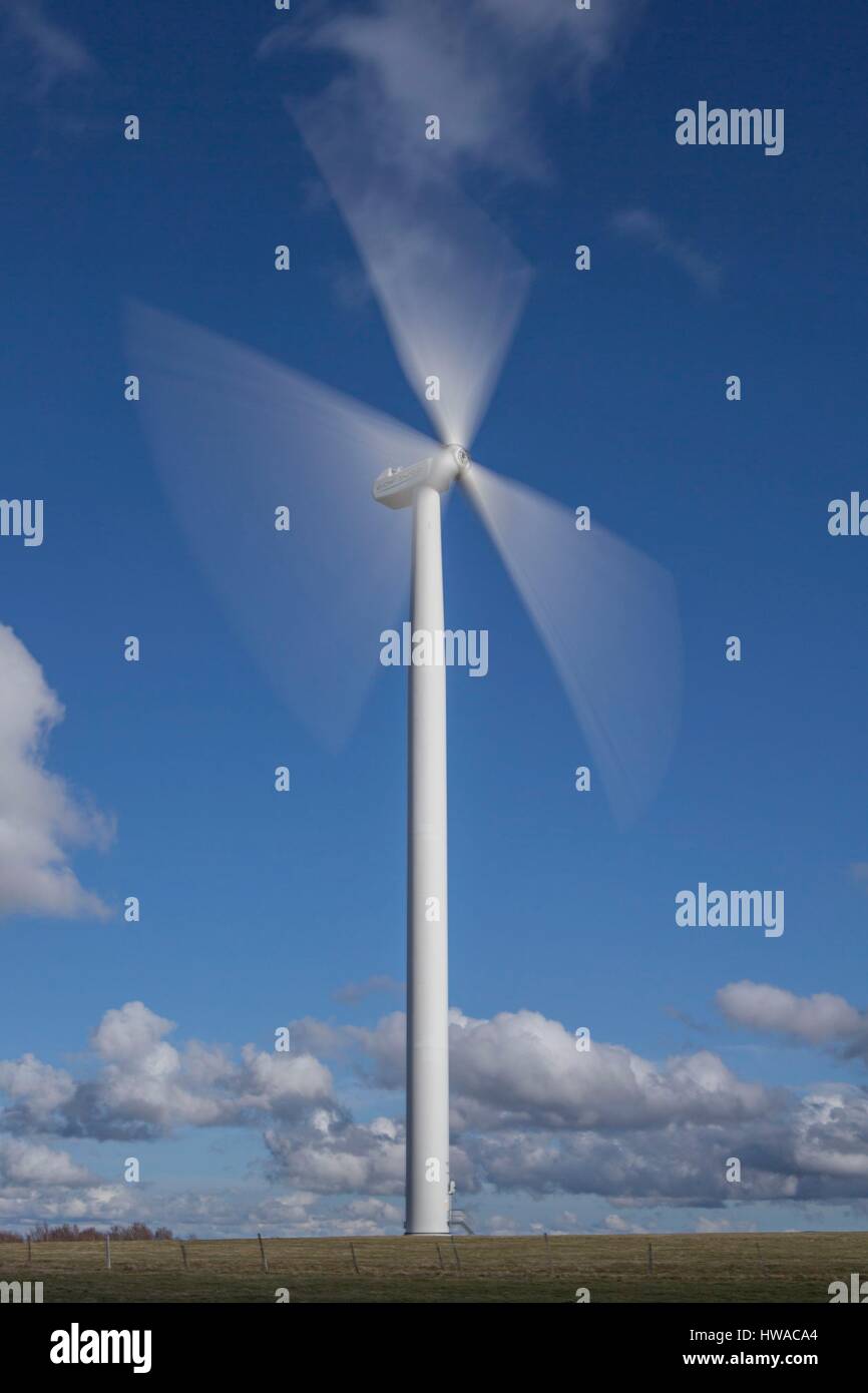 Frankreich, Cantal, Saint Flour Col De La Fageole, Windpark Stockfoto