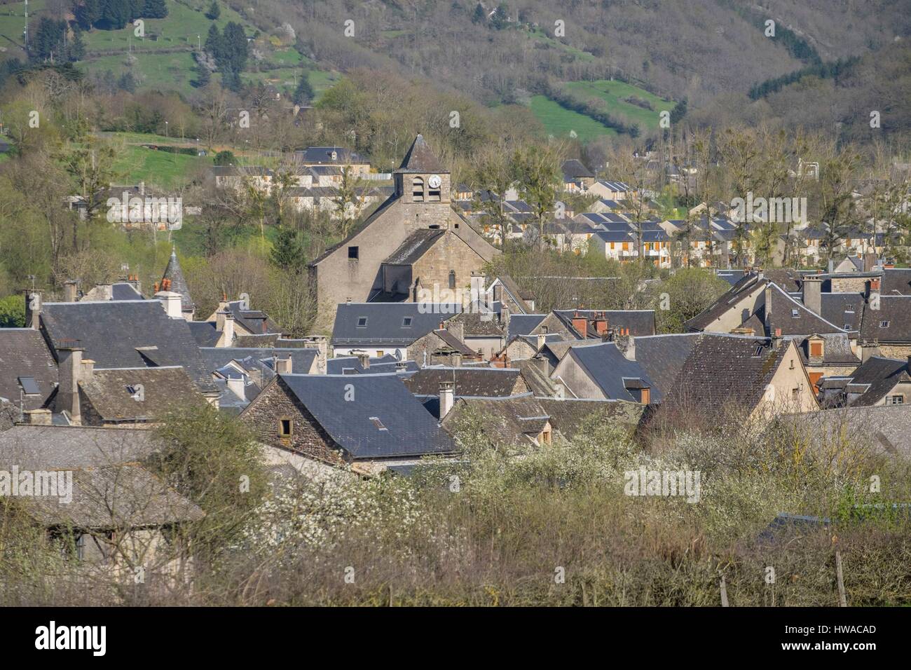 Frankreich, Aveyron, Ste Eulalie d'Olt etikettiert Les Plus Beaux Dörfer de France (The Most Beautiful Dörfer Frankreichs), stoppen auf El Camion de Santiago Stockfoto