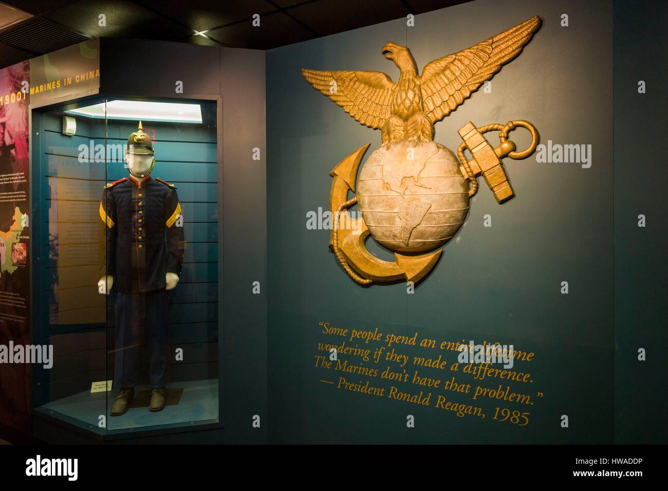 USA, South Carolina, Parris Island USMC Basis, uns Marines Museum Parris Island, Interieur und USMC crest Stockfoto