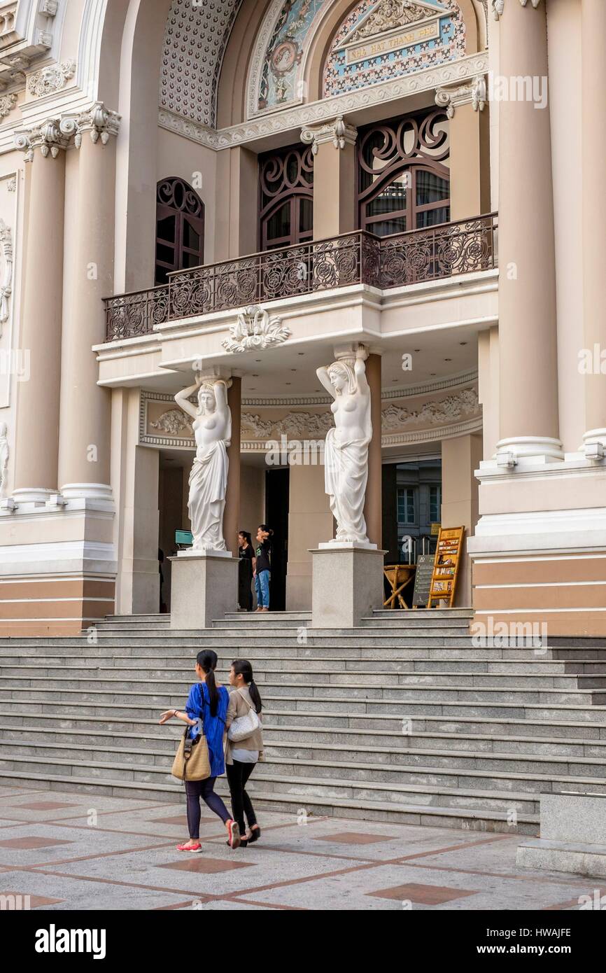 Vietnam, Südosten, Ho-Chi-Minh-Stadt (Saigon), District 1, Municipal Theatre of Ho Chi Minh City oder Saigon Opera House, erbaut im Jahre 1900 ist geprägt Stockfoto