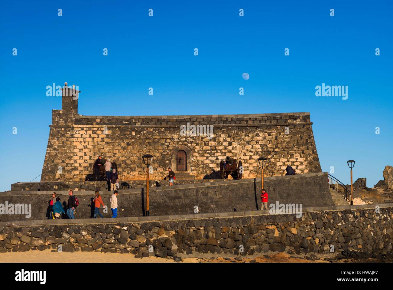 Spanien, Kanarische Inseln, Lanzarote, Arecife Castillo San Gabriel Museum, außen Stockfoto