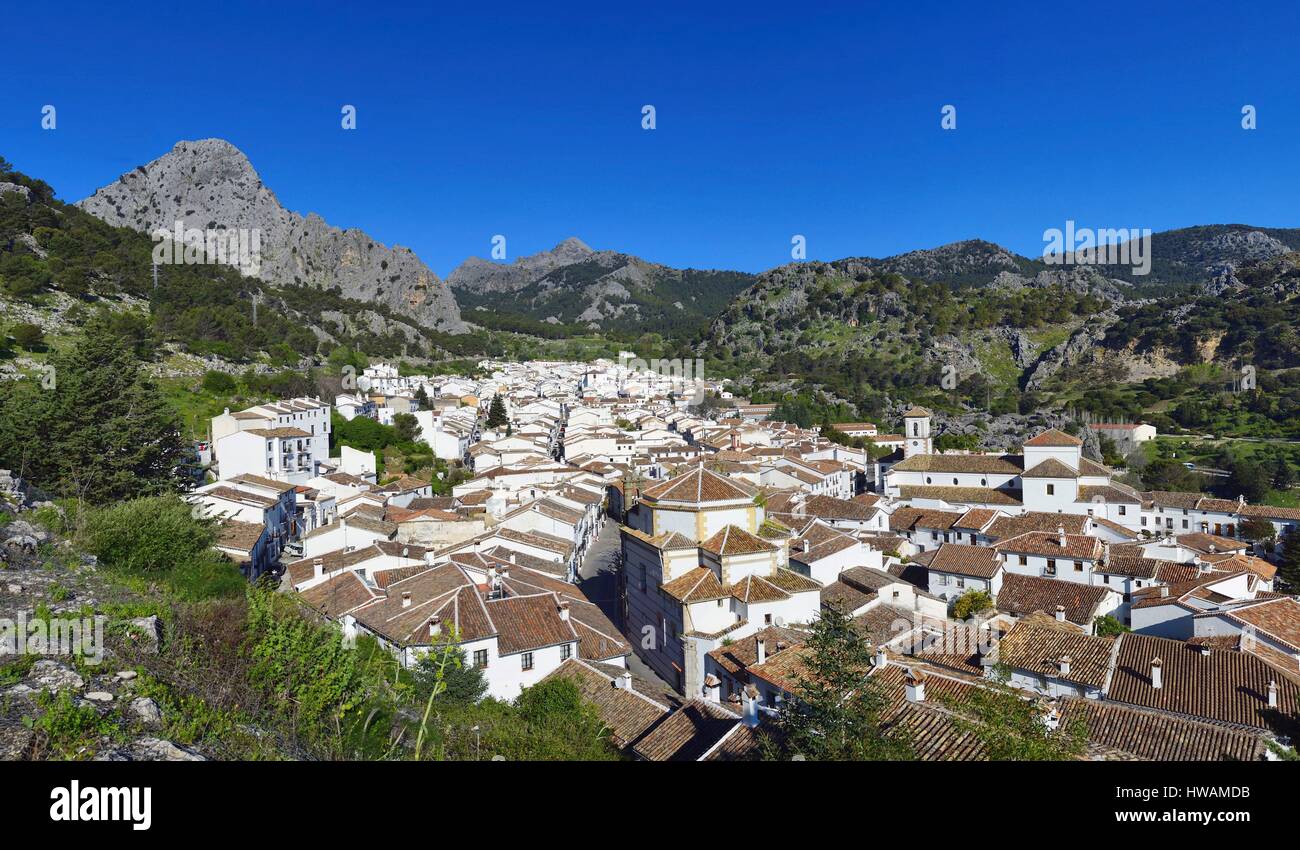 Spanien, Andalusien, Provinz Cadiz, Grazalema, Sierra de Grazalema Naturpark, weißes Dorf (Pueblos Blancos) Stockfoto