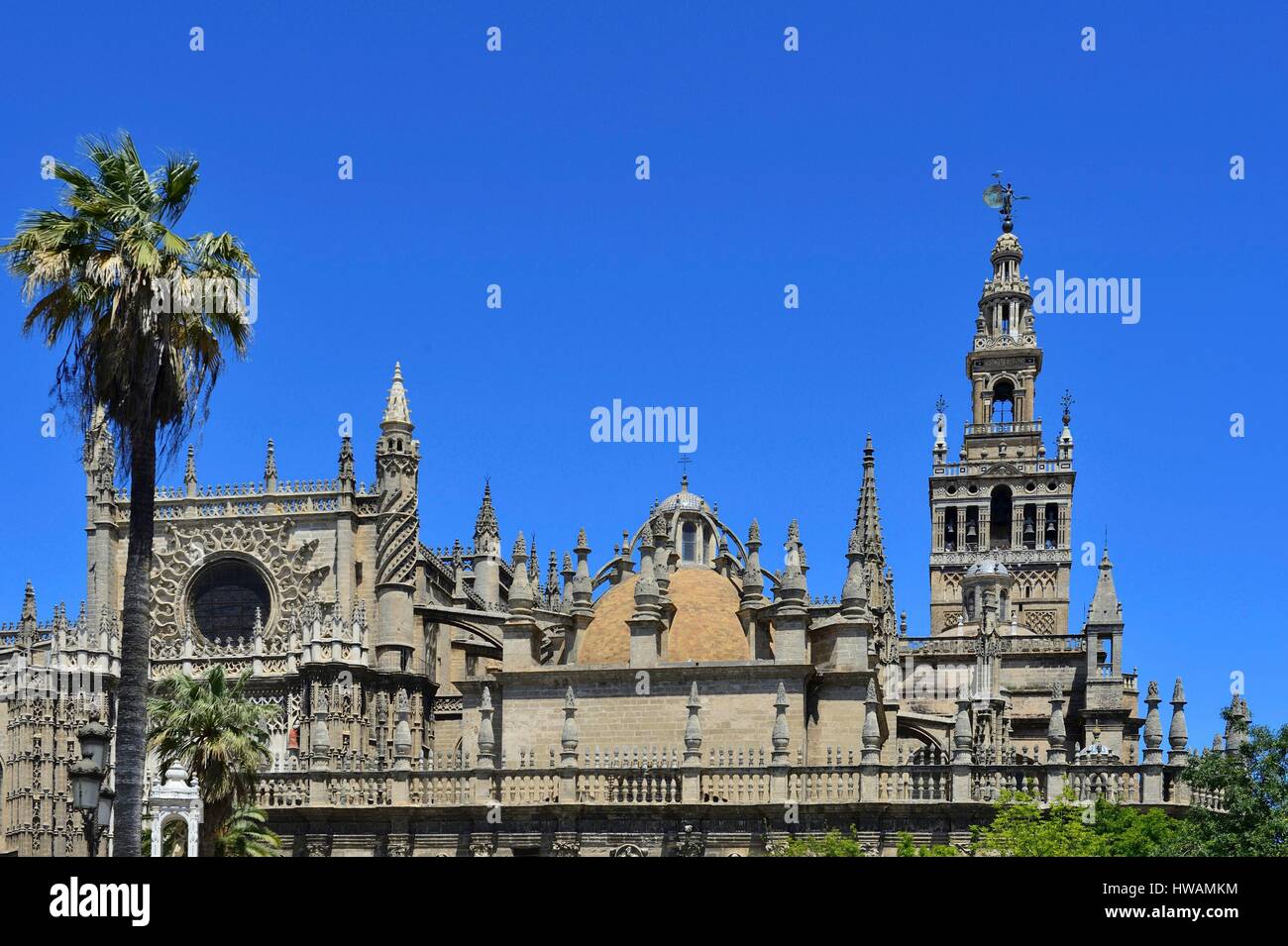 Spanien, Andalusien, Sevilla (Sevilla), Giralda Turm, ehemalige Almohaden Minarett der großen Moschee Glockenturm der Kathedrale umgewandelt, aufgeführt als W Stockfoto