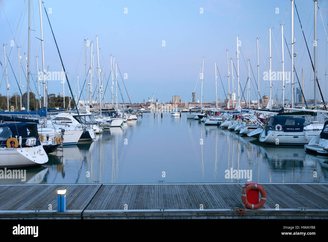 Royal clarence marina Fotos und Bildmaterial in hoher Auflösung Alamy