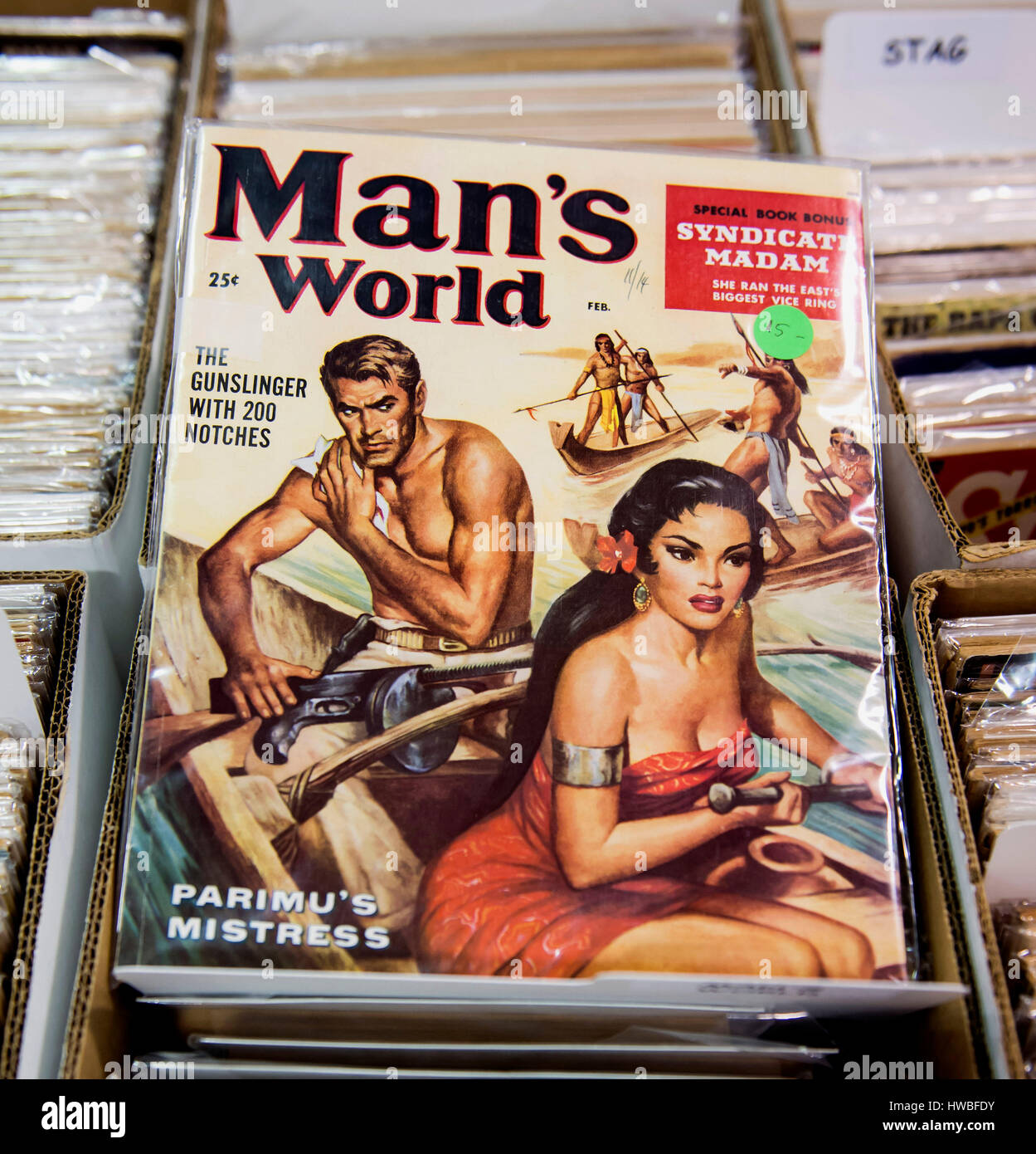 Glendale, Kalifornien, USA. 19. März 2017. Die 38. jährlichen Los Angeles Vintage Taschenbuch Sammler Show, die größte Messe ihrer Art in der Welt, verfügt über Masse-vermarktet Science Fiction, Mystery, Romantik, Hard-Boiled Detektiv und anderen Zellstoff-Taschenbücher, die beliebt waren die Mitte bis Ende des 20. Jahrhunderts. Bildnachweis: Brian Cahn/ZUMA Draht/Alamy Live-Nachrichten Stockfoto