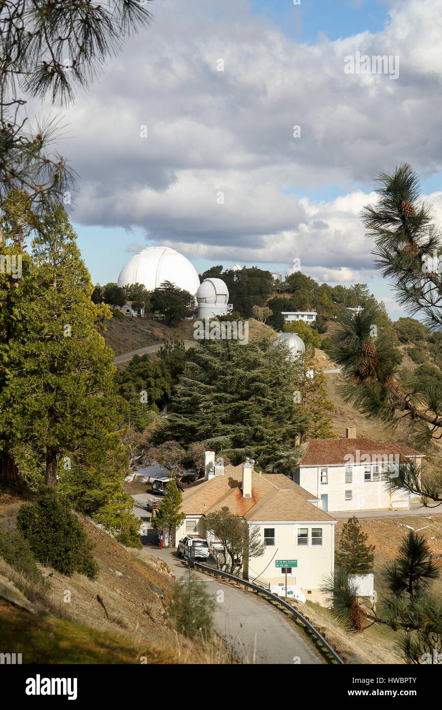 Häuser bewohnt von Forschern, die Arbeiten am Lick-Observatorium, Mt Hamilton, Santa Clara County, Kalifornien, USA Stockfoto
