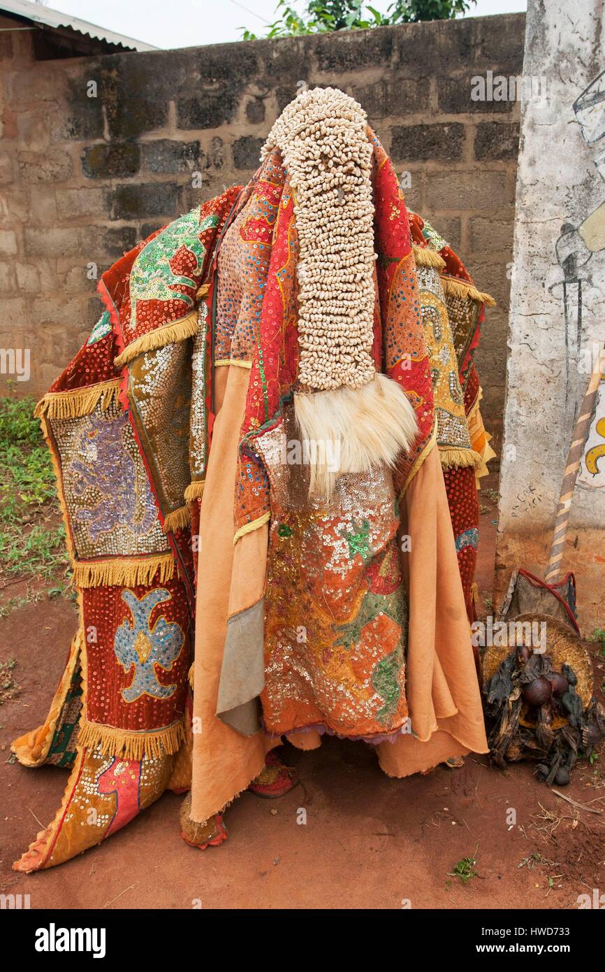 Benin, Region Süd-Ost, Ketou, die Egungun-Masken repräsentieren die verstorbenen (Geister) Stockfoto