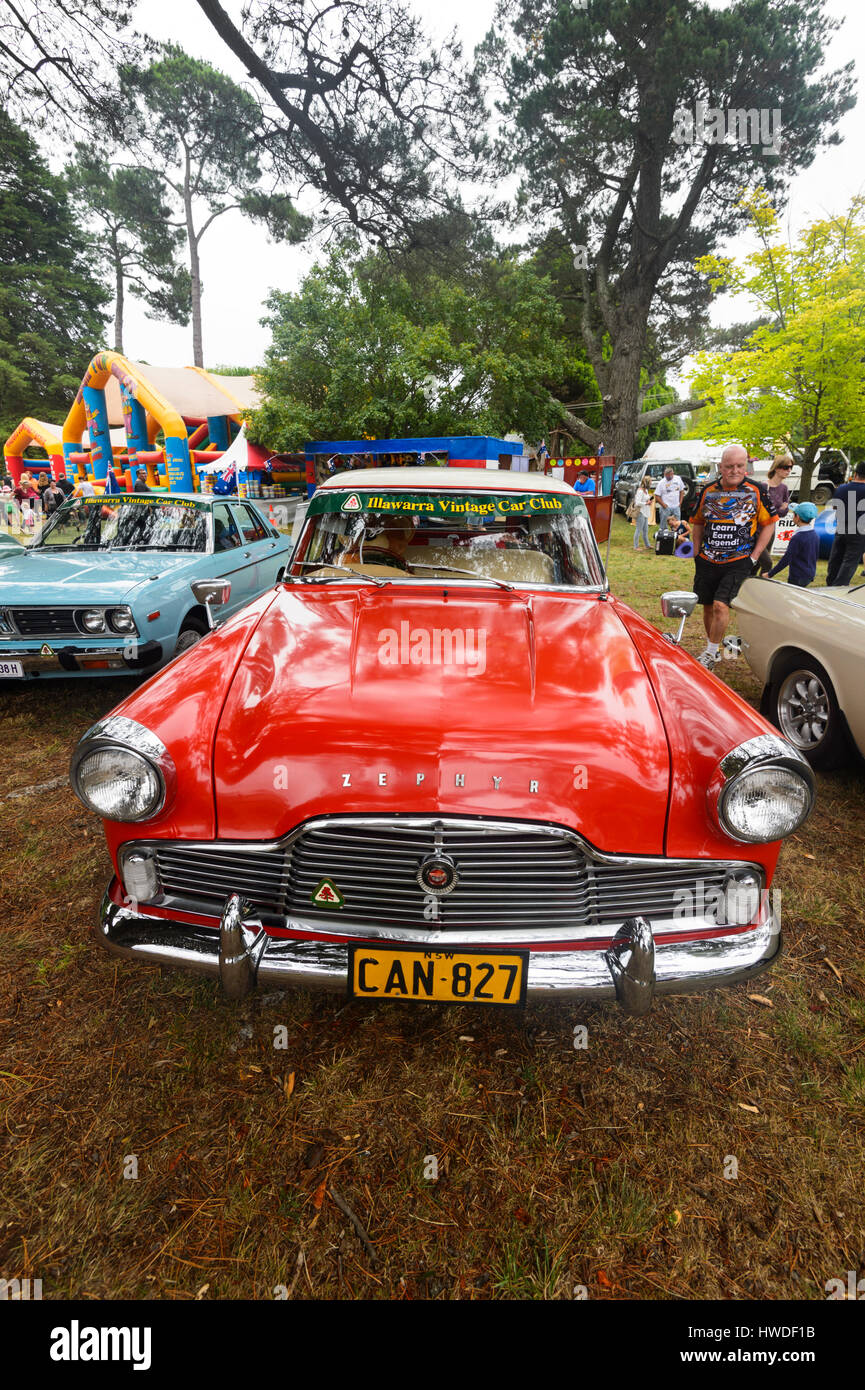 Rote Vintage Ford Zephyr Auto Stockfoto