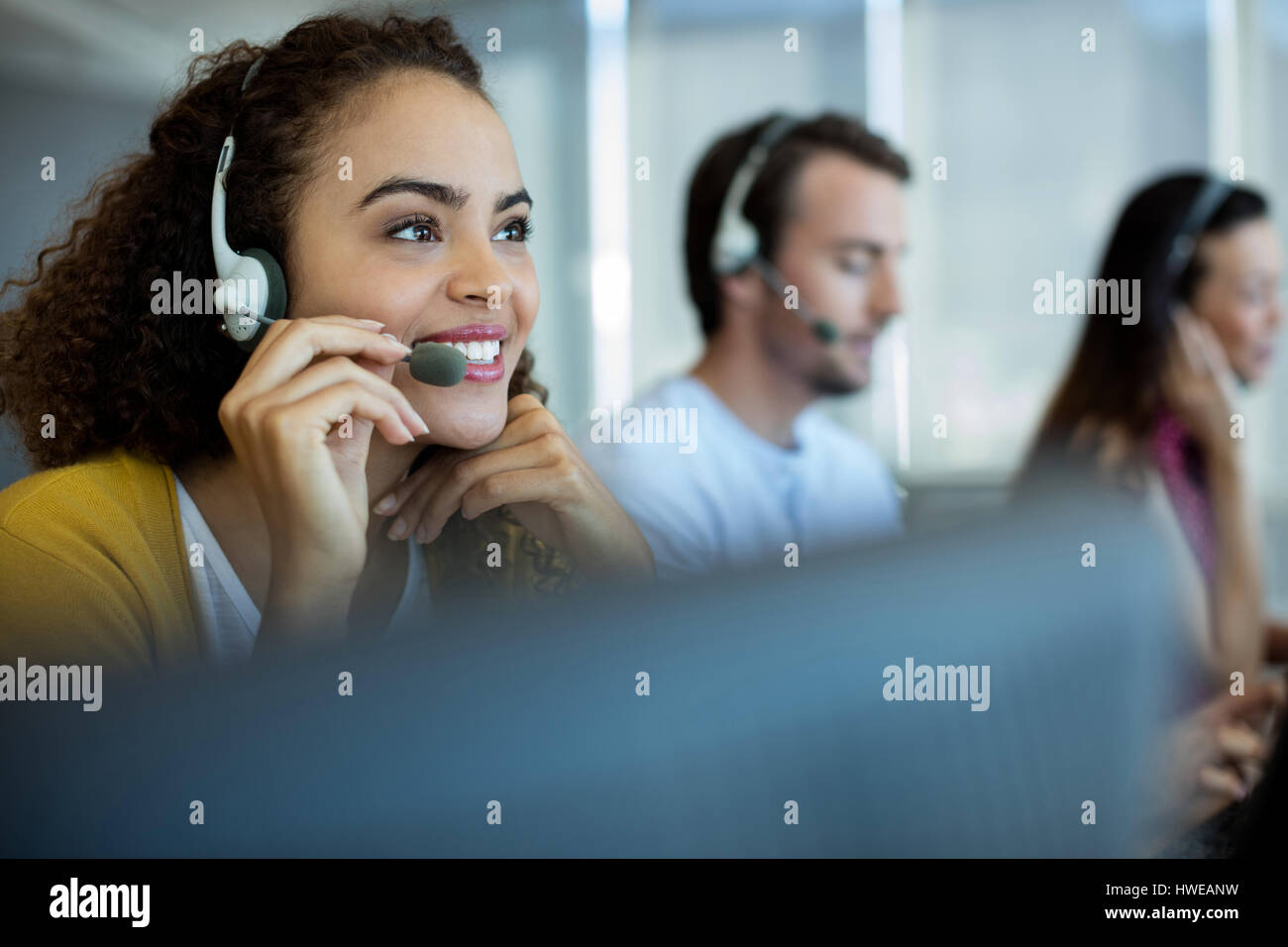 Customer Service Executive arbeiten im Büro Stockfoto
