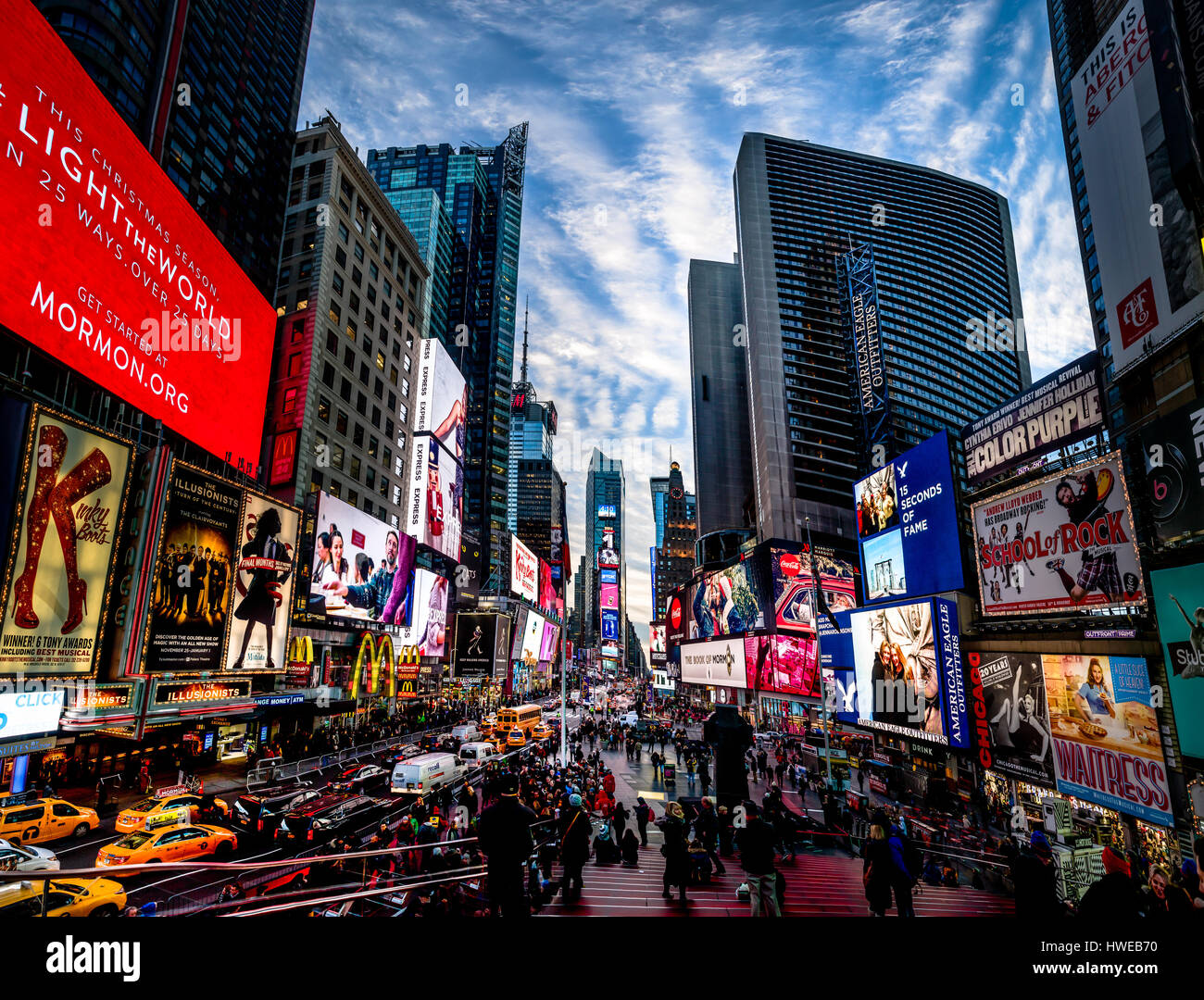 Times Square bei Sonnenuntergang - New York, USA Stockfoto