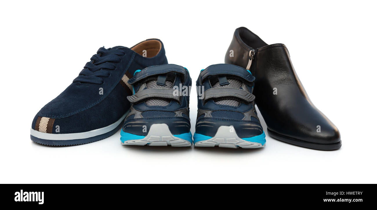 umgeben von Vater und Mütter Söhne-Schuhe Stockfoto