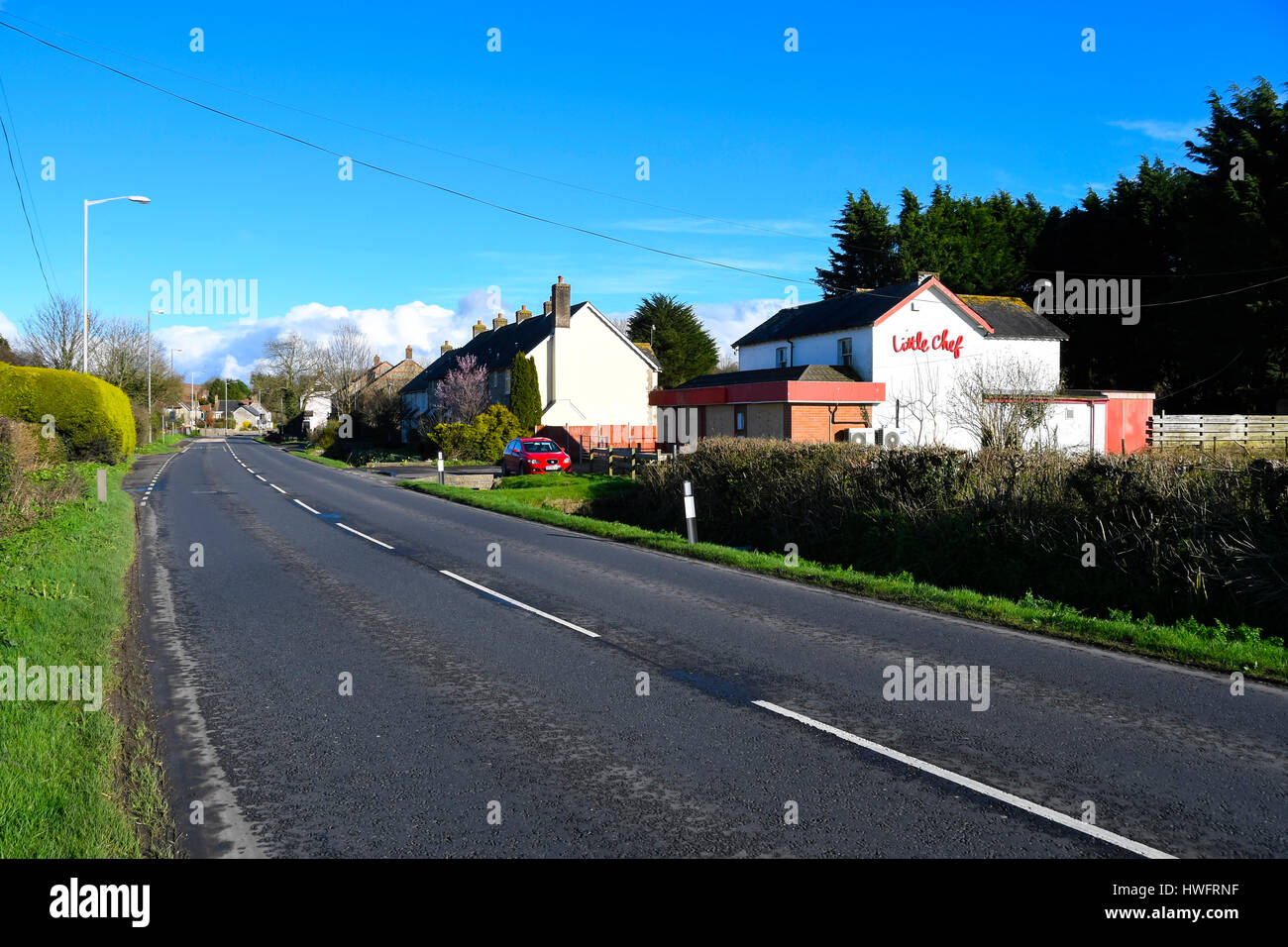 Winterbourne Abbas, Dorset, UK.  20. März 2017.  Großbritannien Wetter.  Das Little Chef Restaurant neben der A35 in Winterbourne Abbas in Dorset hat plötzlich geschlossen und wurden mit Brettern vernagelt.  Bildnachweis: Graham Hunt/Alamy Live-Nachrichten Stockfoto