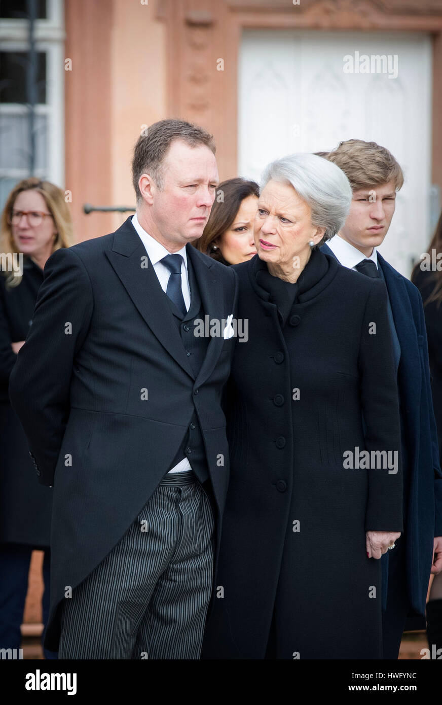 Prince gustav prince zu sayn wittgenstein berleburg Fotos und