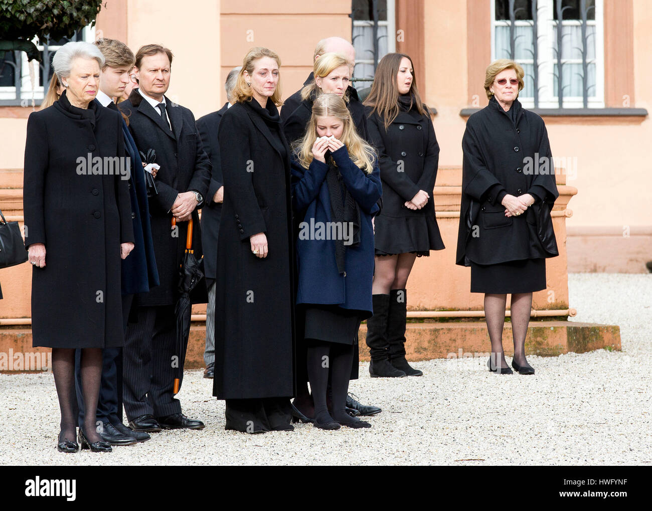 Bad Berleburg, Deutschland. 21. März 2017. Prinz Gustav, Prinzessin Benedikte, Prinzessin Alexandra, Graf Friedrich und Lady Ingrid Alexandra, Prinzessin Nathalie und Herr Alexander Johannsmann, Theodora und Königin Anne Marie besucht am 21. März 2017, den Service des Transports von Prinz Richard von Sayn-Wittgenstein-Berleburg von der Kapelle auf dem Schlosshof, der evangelischen Stadtkirche in Bad Berleburg, starb er am Montag 13. März Foto: Albert Nieboer/Niederlande OUT / Point de Vue OUT - POINT DE VUE,--NO WIRE SERVICE - Foto : Live News Rpe/Albert Nieboer/RoyalPress/Dpa/Alamy Stockfoto