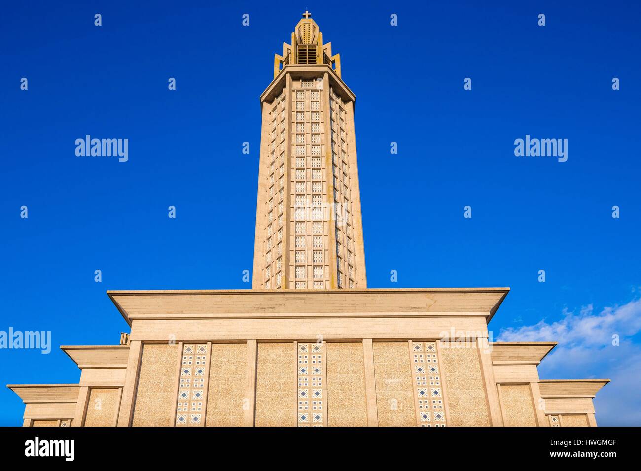 Frankreich, Seine Maritime, Le Havre, Innenstadt zum Weltkulturerbe der UNESCO, Kirche des Heiligen Joseph von Auguste Perret und 1957 eingeweiht, Glockenturm Stockfoto