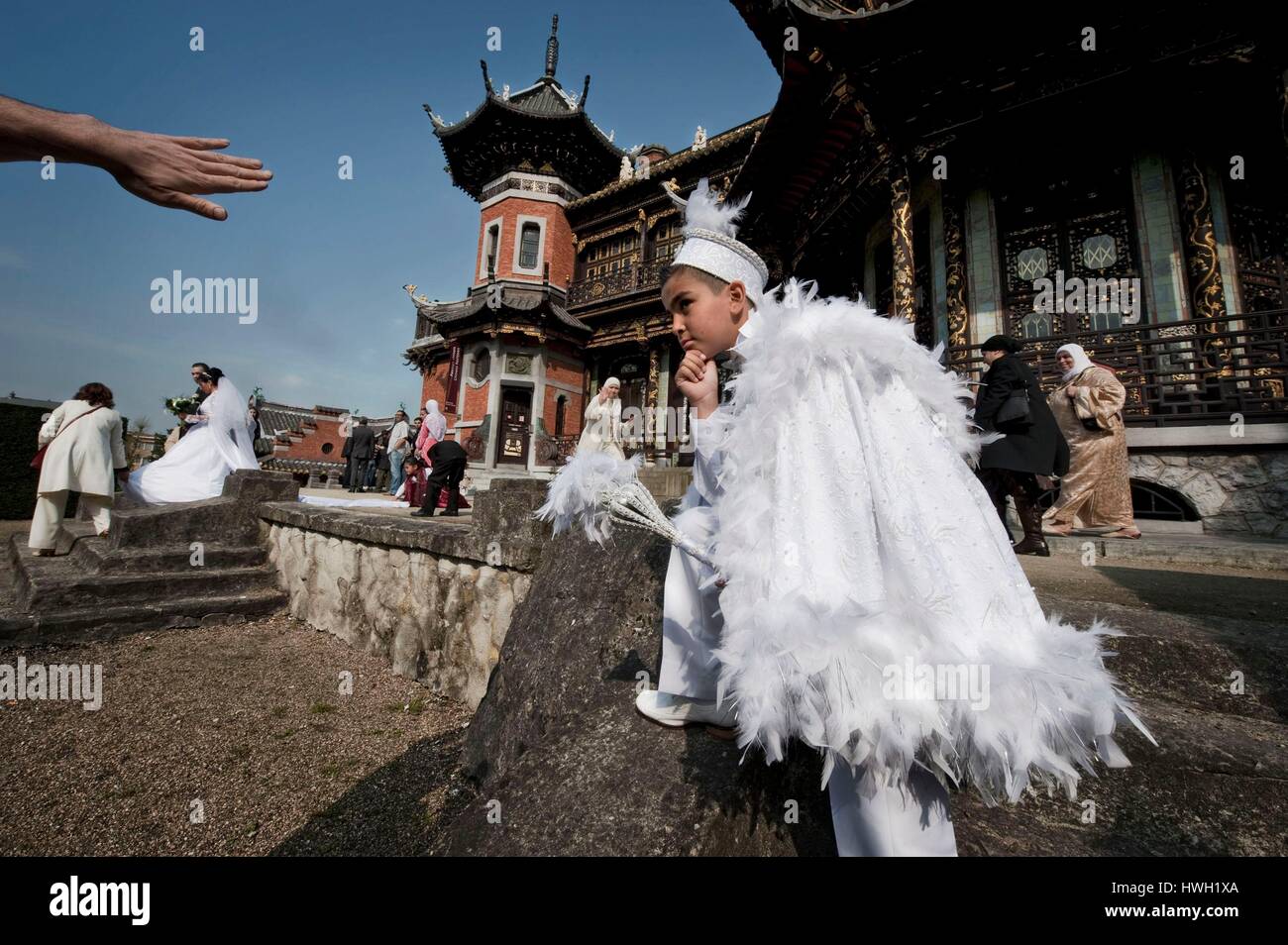 Belgien, Brüssel, Brüssel kosmopolitischen und multikulturellen, der chinesische Pavillon, einer türkischen Familie feiern die Beschneidung ihres Sohnes Stockfoto
