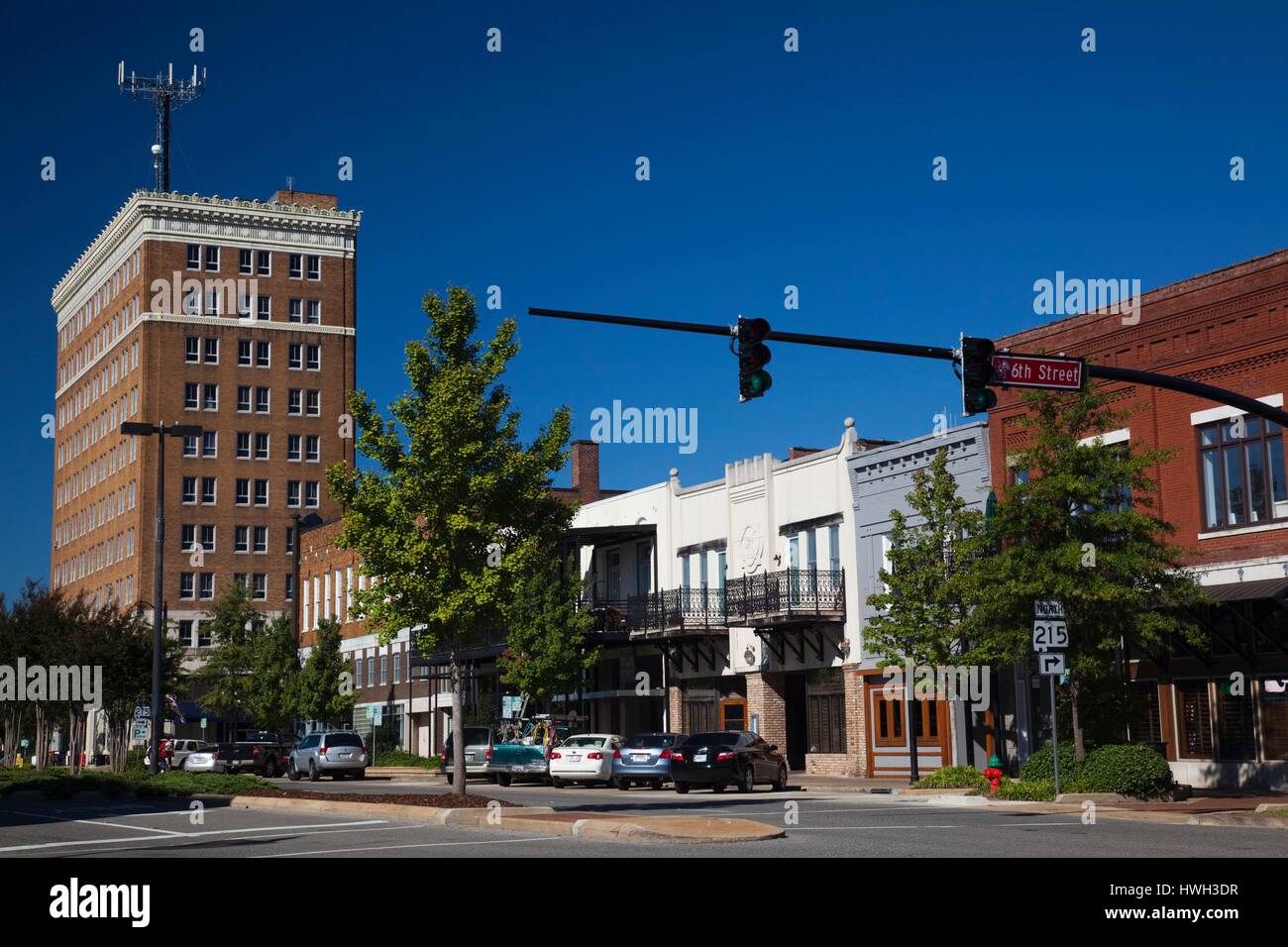 USA, Alabama, Tuscaloosa, Greensboro Avenue, auch bekannt als 24. Avenue Stockfoto