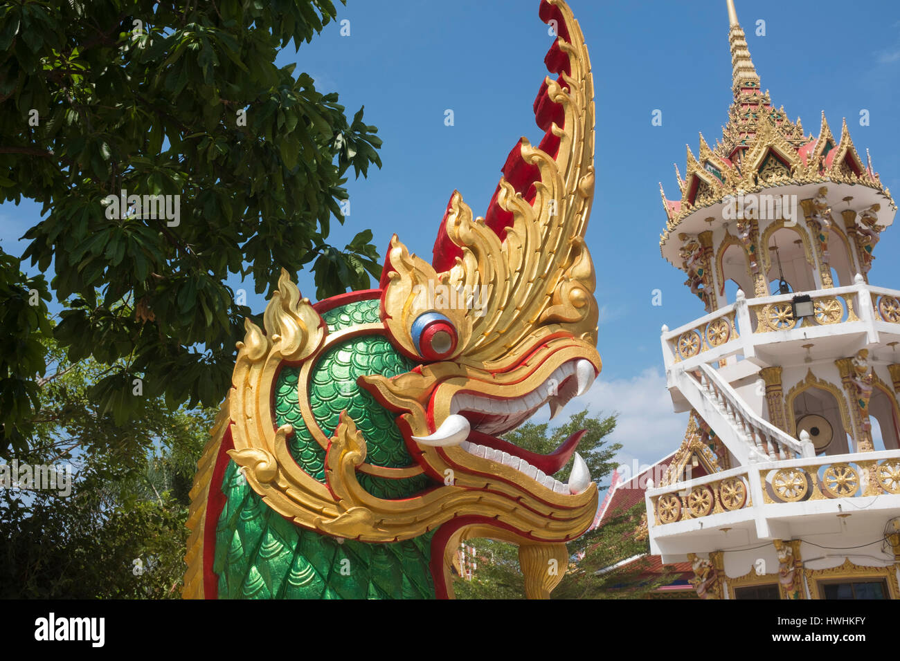 Drachen Figur in einem Tempel in Kalong, Phuket, Thailand. 03-Matte-2017 Stockfoto