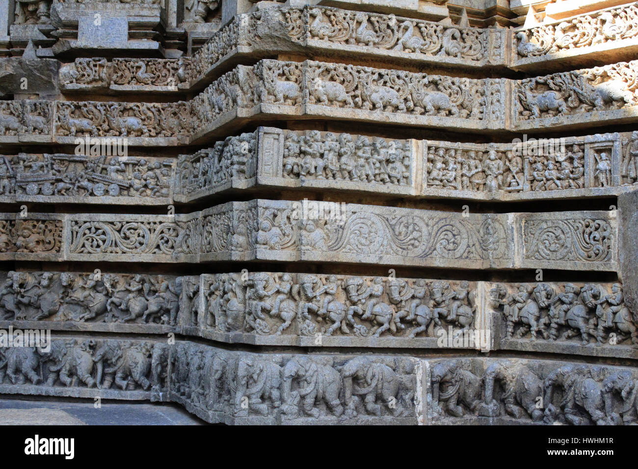 Detaillierten Steinbildhauen, Wandreliefs, Skulpturen im Chennakesava Bügel, Hoysala Architektur, Somanathpur, Karnataka, Indien Stockfoto