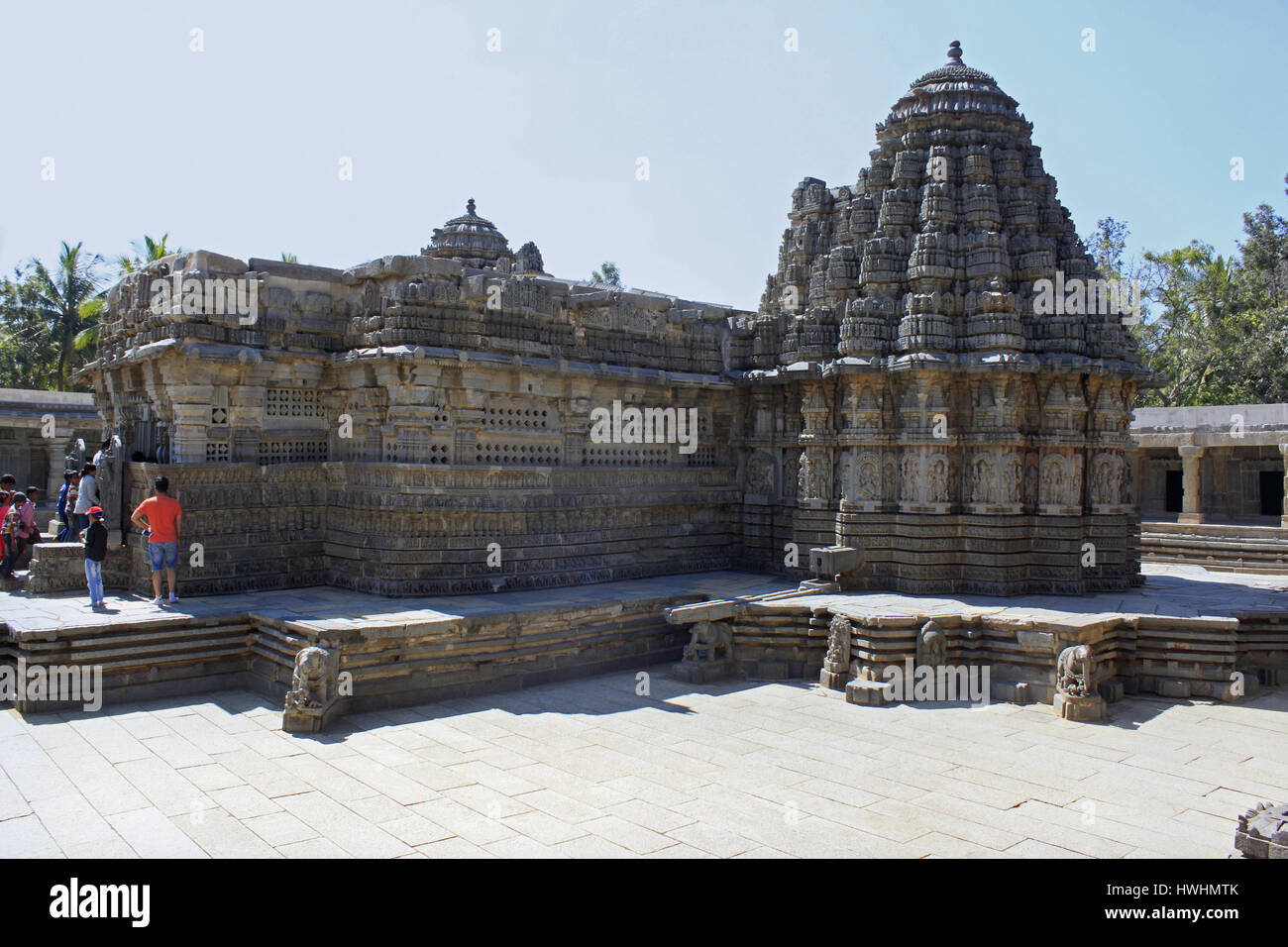 Chennakesava Bügel, Nord Ecke Ost Ansicht, Hoysala Architektur an Somnathpur, Karnataka, Indien Stockfoto