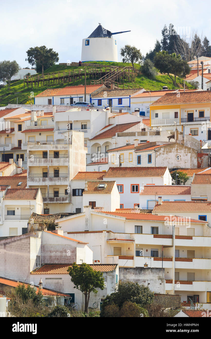 Odeceixe, Algarve, Portugal, ein kleines Dorf an der Atlantikküste und Bestandteil der Rota Vicentina. Stockfoto