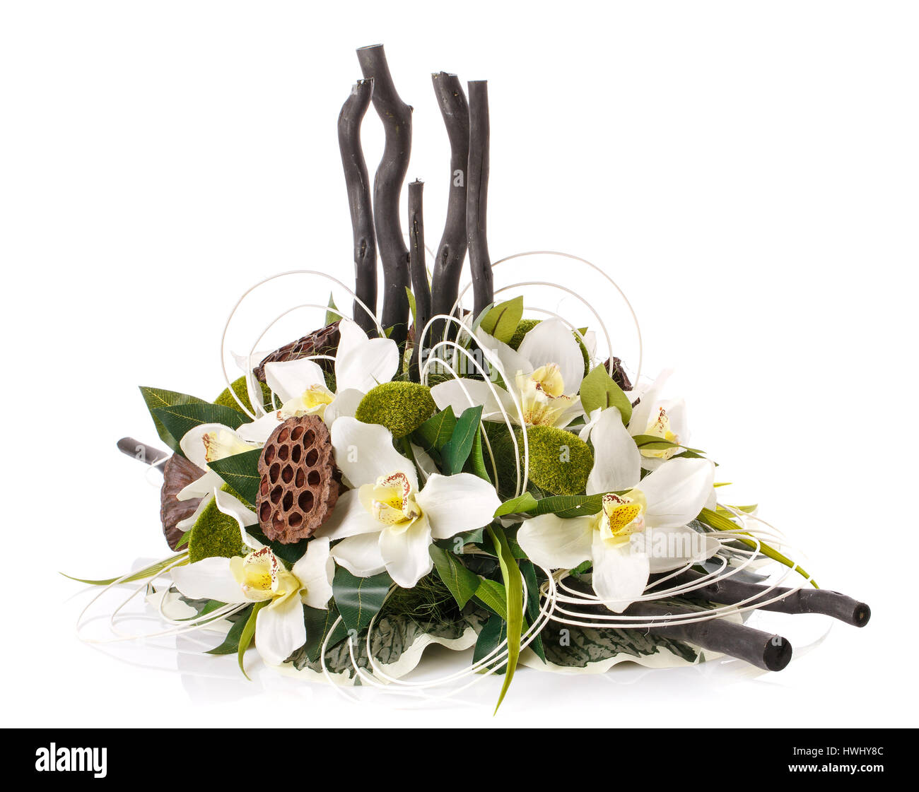 Dekoration mit Blumen und Kerzen Zusammensetzung Stockfoto