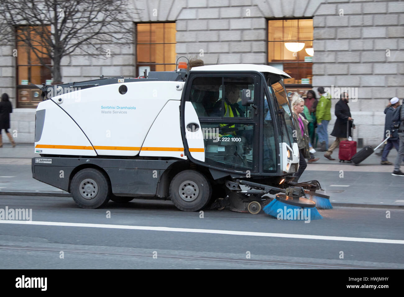 Dublin Stadt vergeuden Dienstleistungen Straße weitreichende Fahrzeug auf Oconnell street Republik von Irland Stockfoto