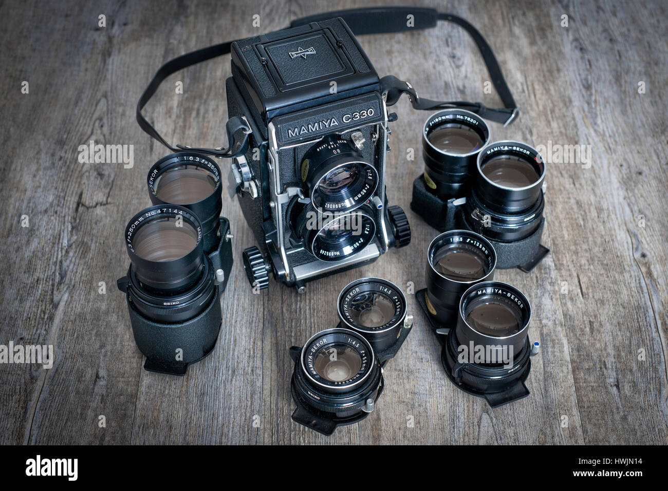 Mamiya C330 Mittelformat Objektiv Rollfilm Doppelkamera mit austauschbar Linsen. Stockfoto