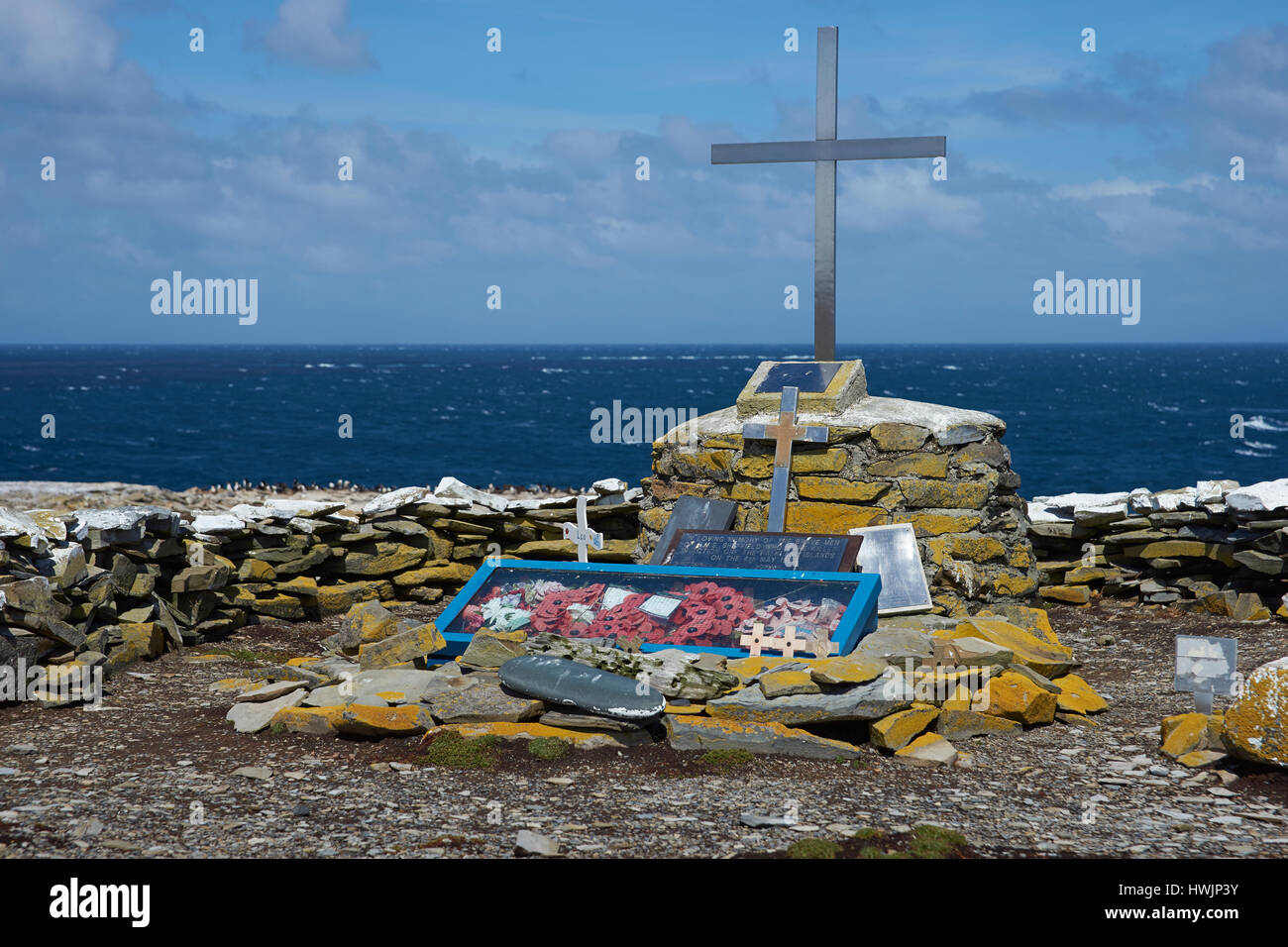 Denkmal für HMS Sheffield, Type 42 Zerstörer, die vor der Küste von Seelöwe-Insel im Falkland-Krieg 1982 sank. Stockfoto